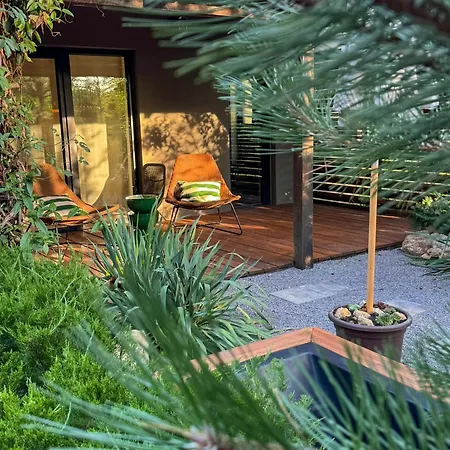Garden 52 * Sutovce